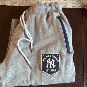 New York Yankees Gray Joggers